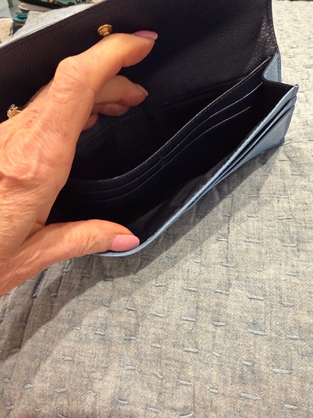 Coach Two-Tone Navy and Light Blue Leather Continental Wallet - Picture 4 of 9
